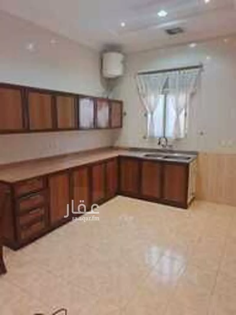 3 bedroom apartment in Qurtubah 10