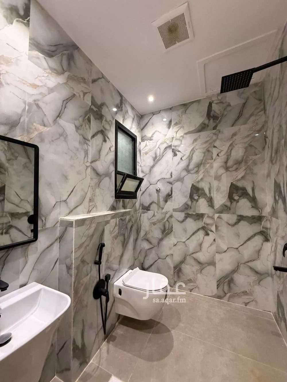 فيلا 6 غرف في المهدية 24