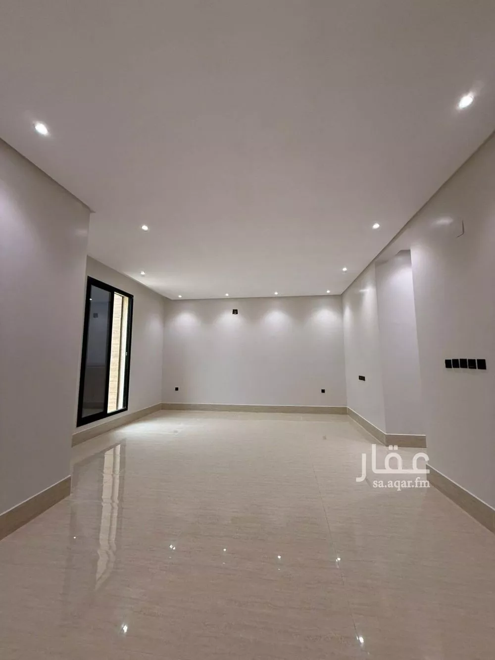 فيلا 6 غرف في المهدية 8