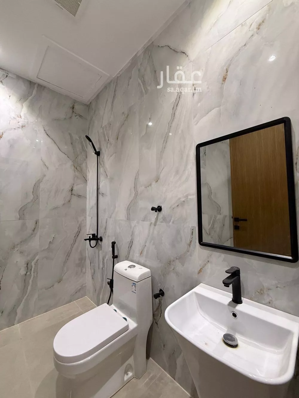 فيلا 6 غرف في المهدية 11