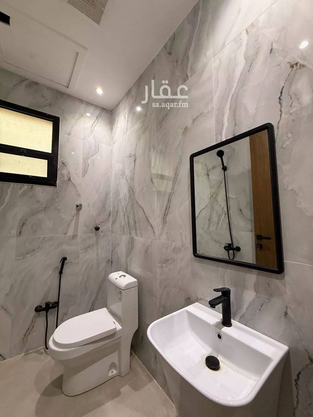 فيلا 6 غرف في المهدية 22