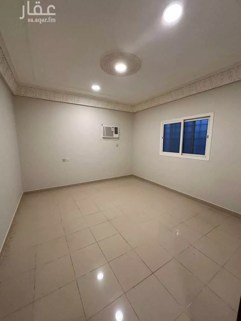 شقة 3 غرف في إشبيلية 8