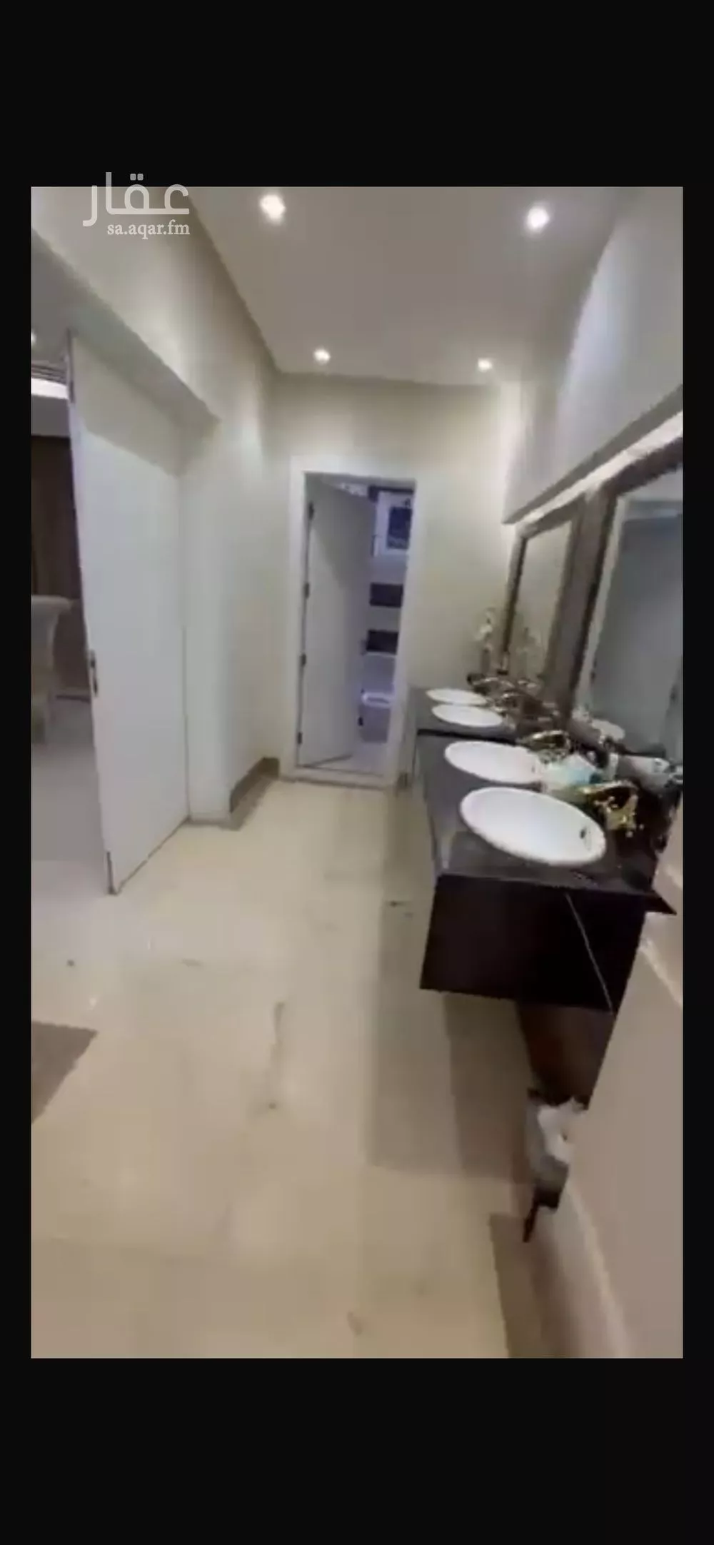 شقة 9 غرف في الملقا 10