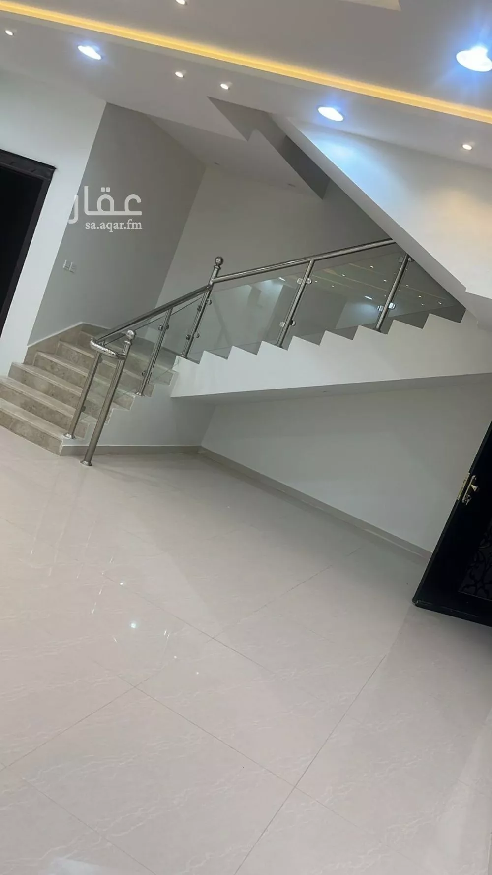 5 bedroom villa in Al Aridh 5