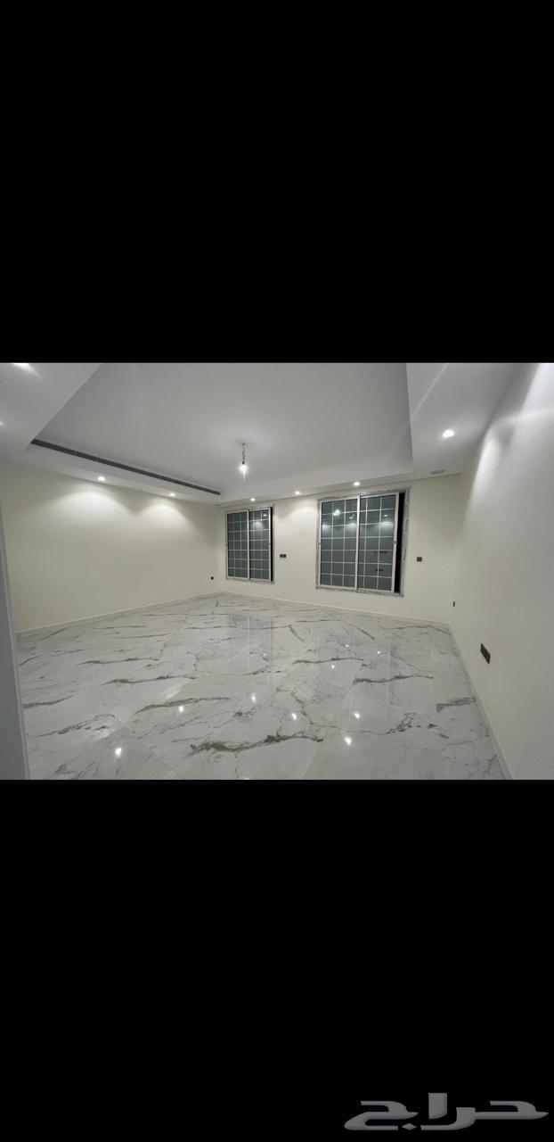 فيلا 11 غرف في الياقوت 10