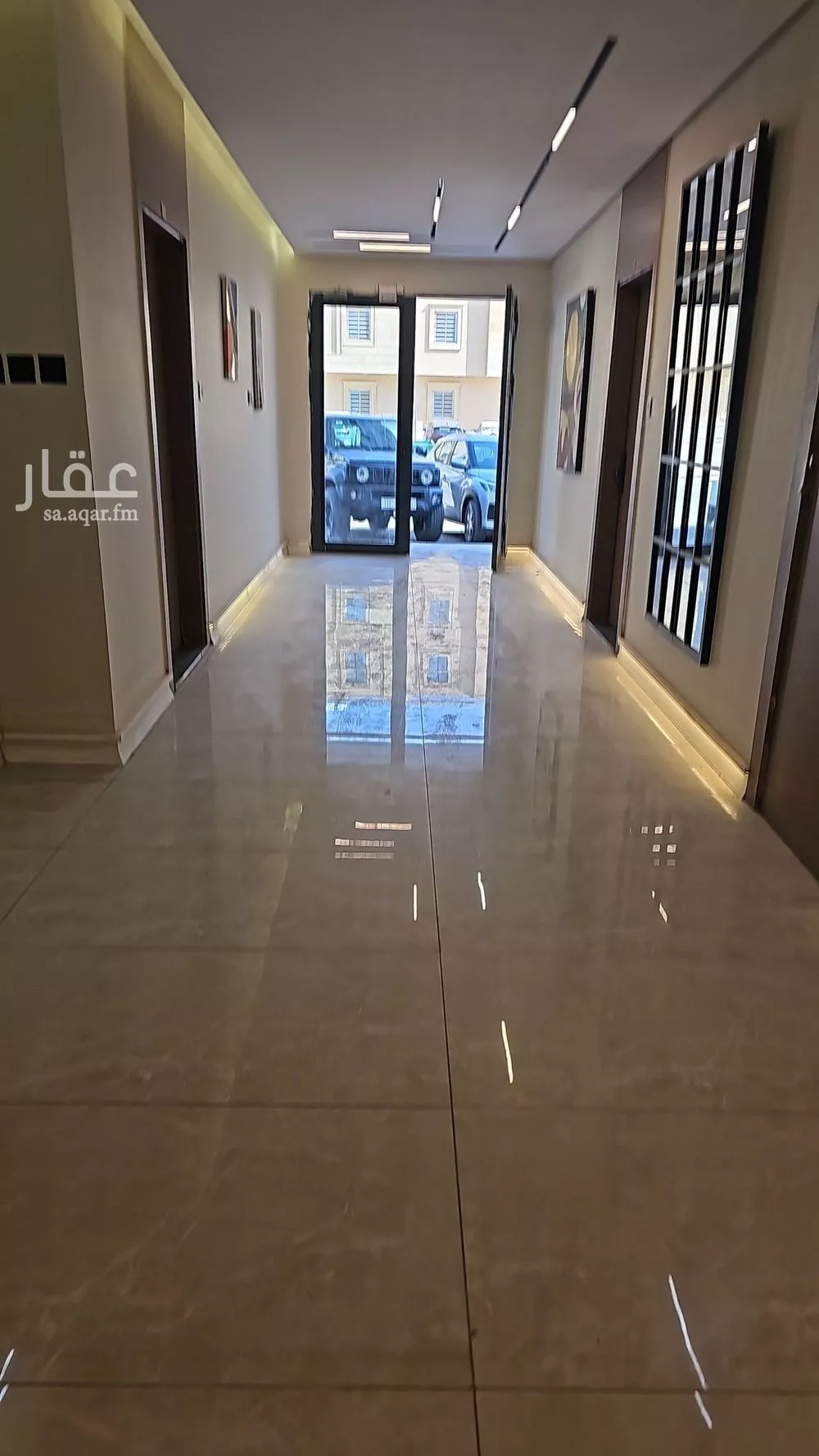 شقة 1 غرف في الملقا 6