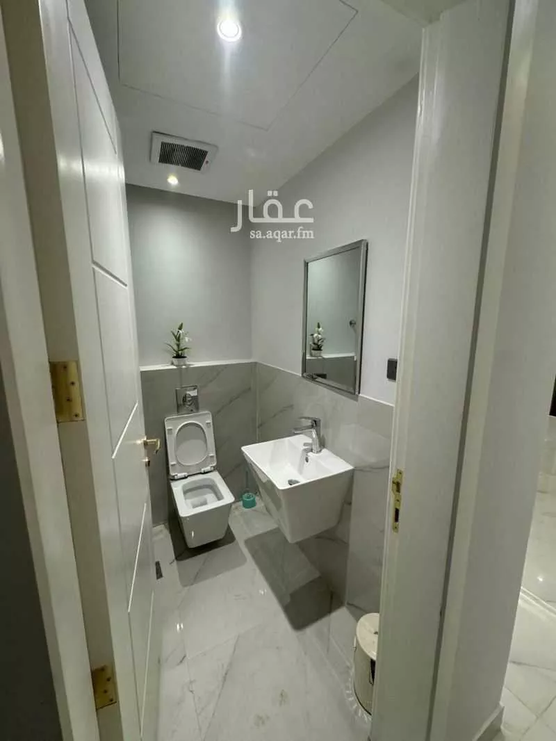 3 bedroom apartment in Al Malqa 19