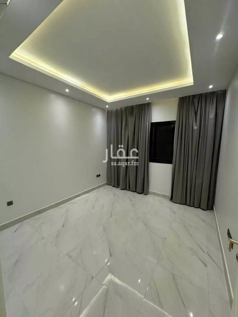 3 bedroom apartment in Al Malqa 8