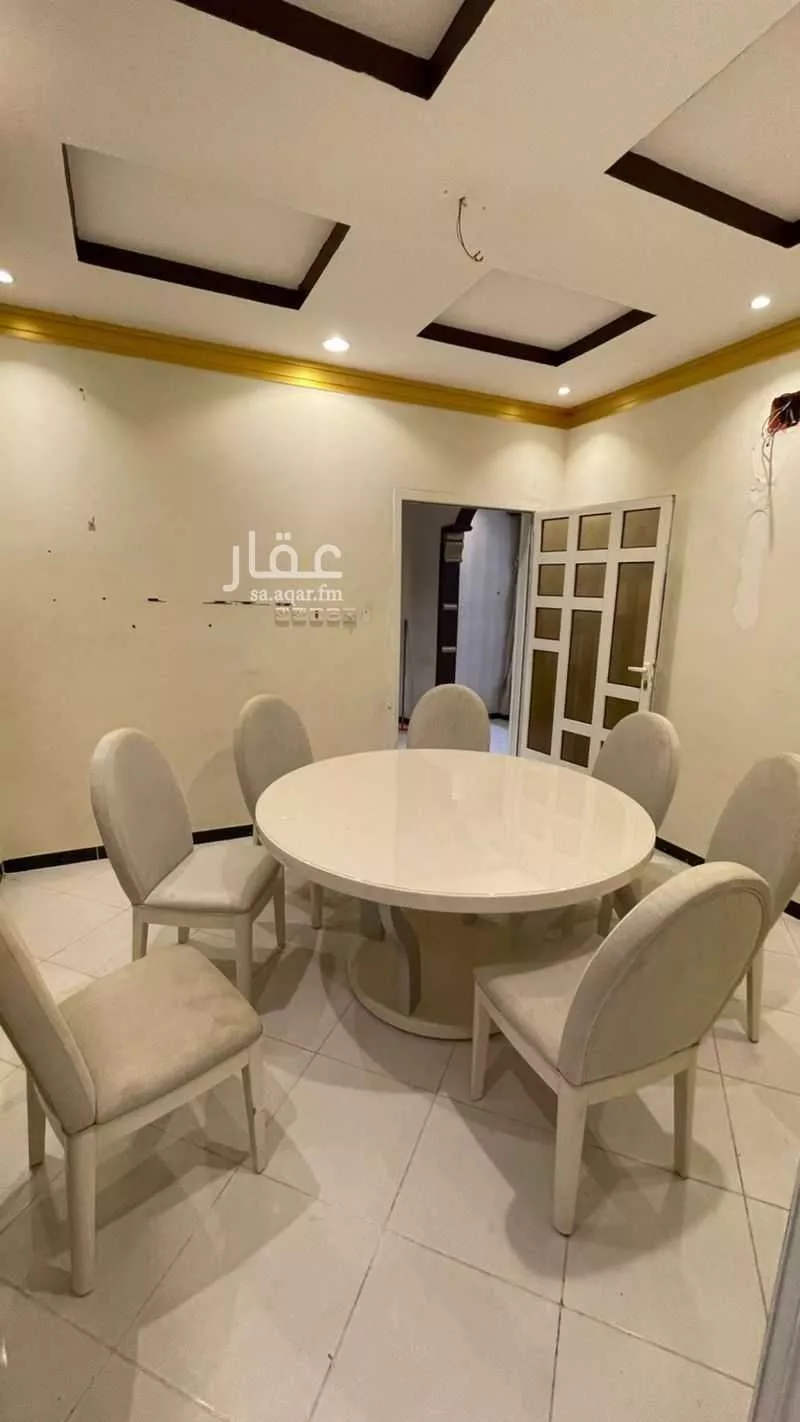 فيلا 6 غرف في المونسية 5