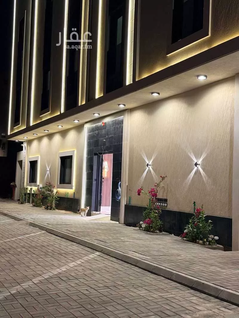 4 bedroom apartment in Dhahrat Laban 6