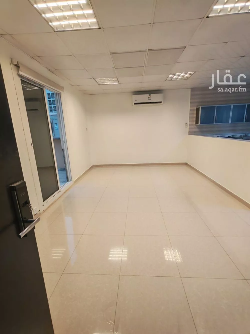 شقة 2 غرف في العليا 16