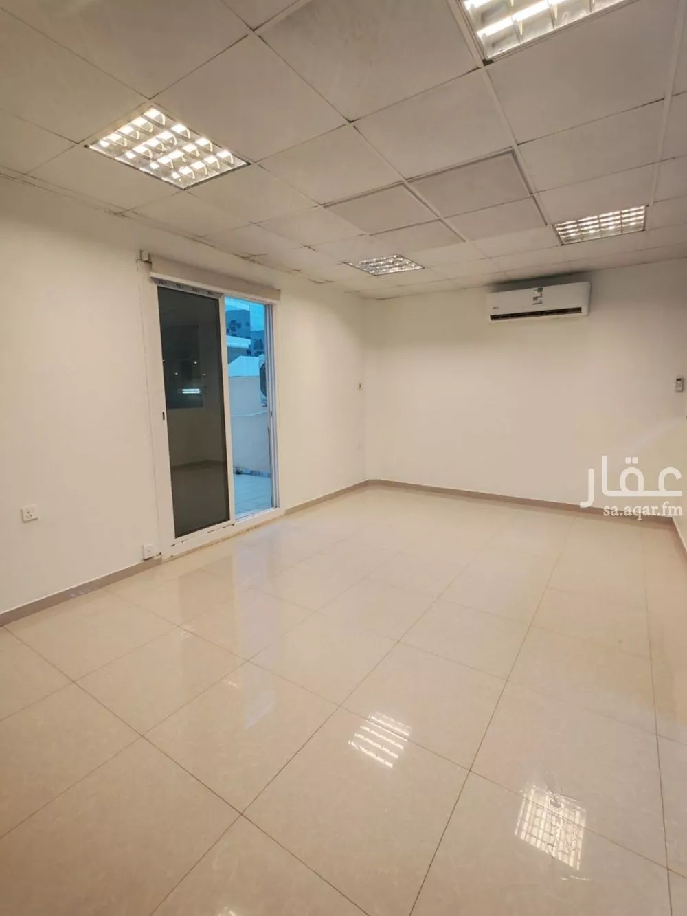 شقة 2 غرف في العليا 8