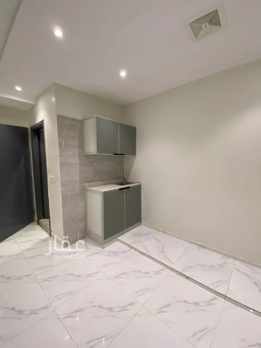 شقة 1 غرف في الحزم 5