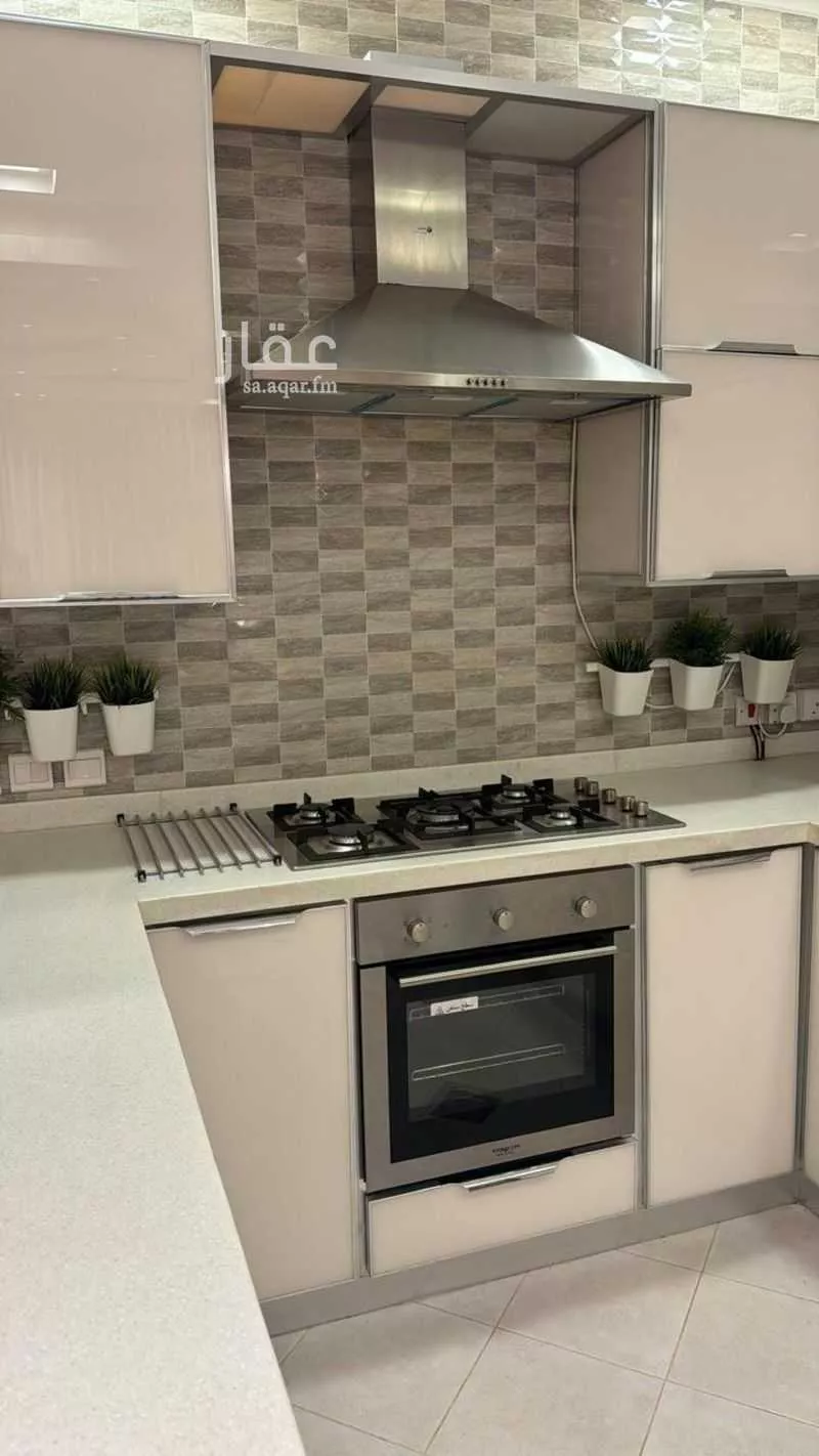 3 bedroom floor in An Nafal 11