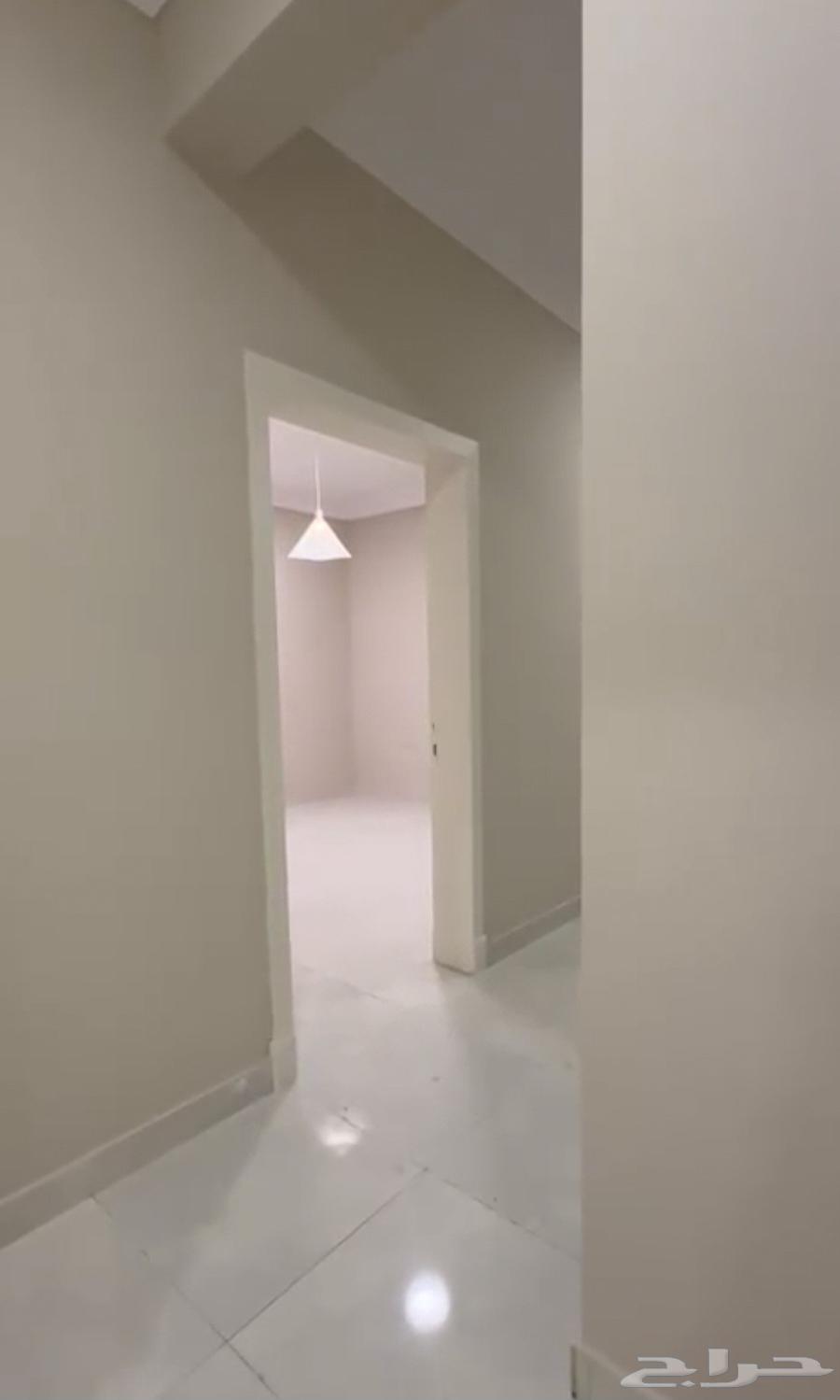 شقة 5 غرف في بدر 7