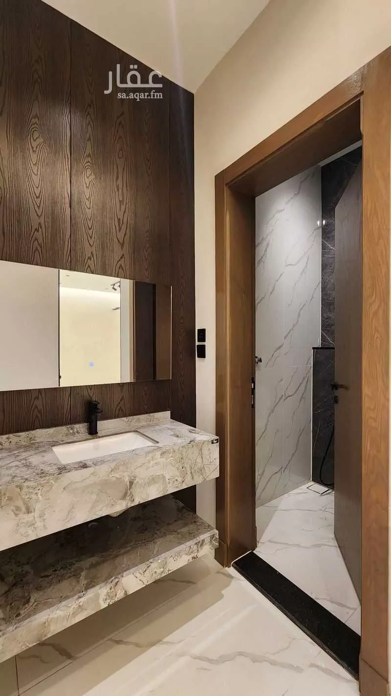 5 bedroom villa in Al Lulu 9