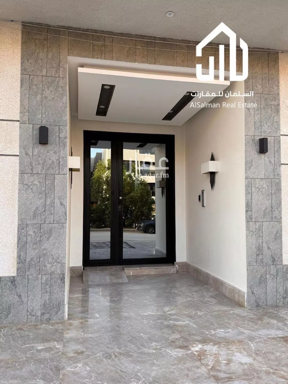 شقة 3 غرف في العقيق 5