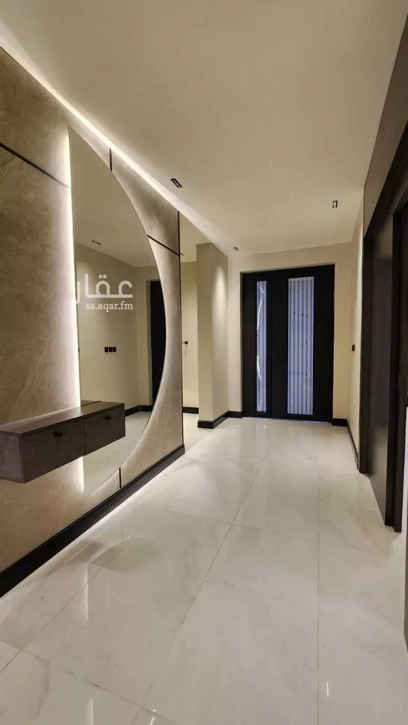 فيلا 6 غرف في الشراع 8