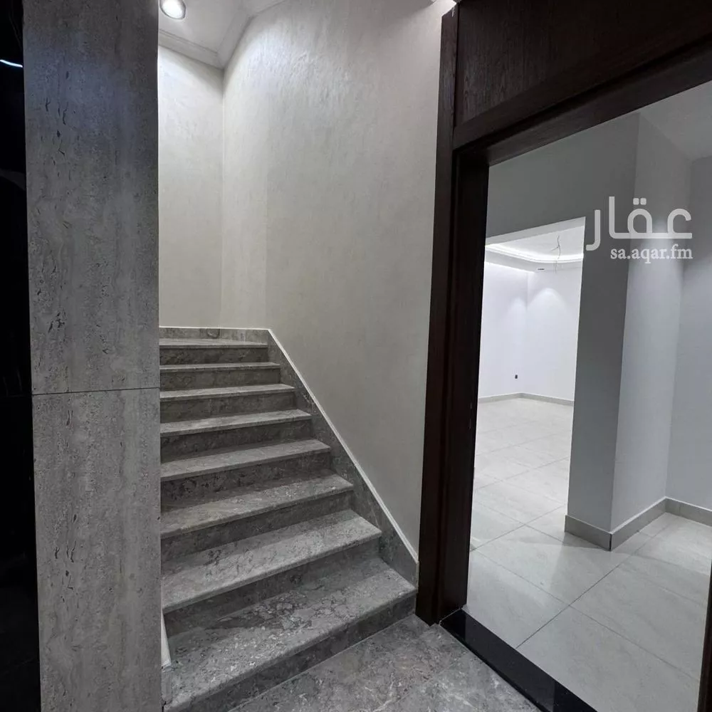 شقة 5 غرف في الصفا 11