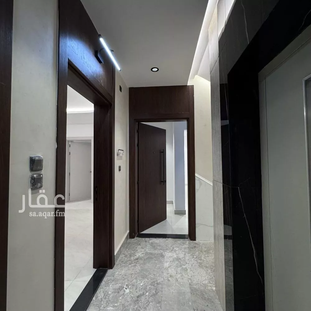 شقة 5 غرف في الصفا 13