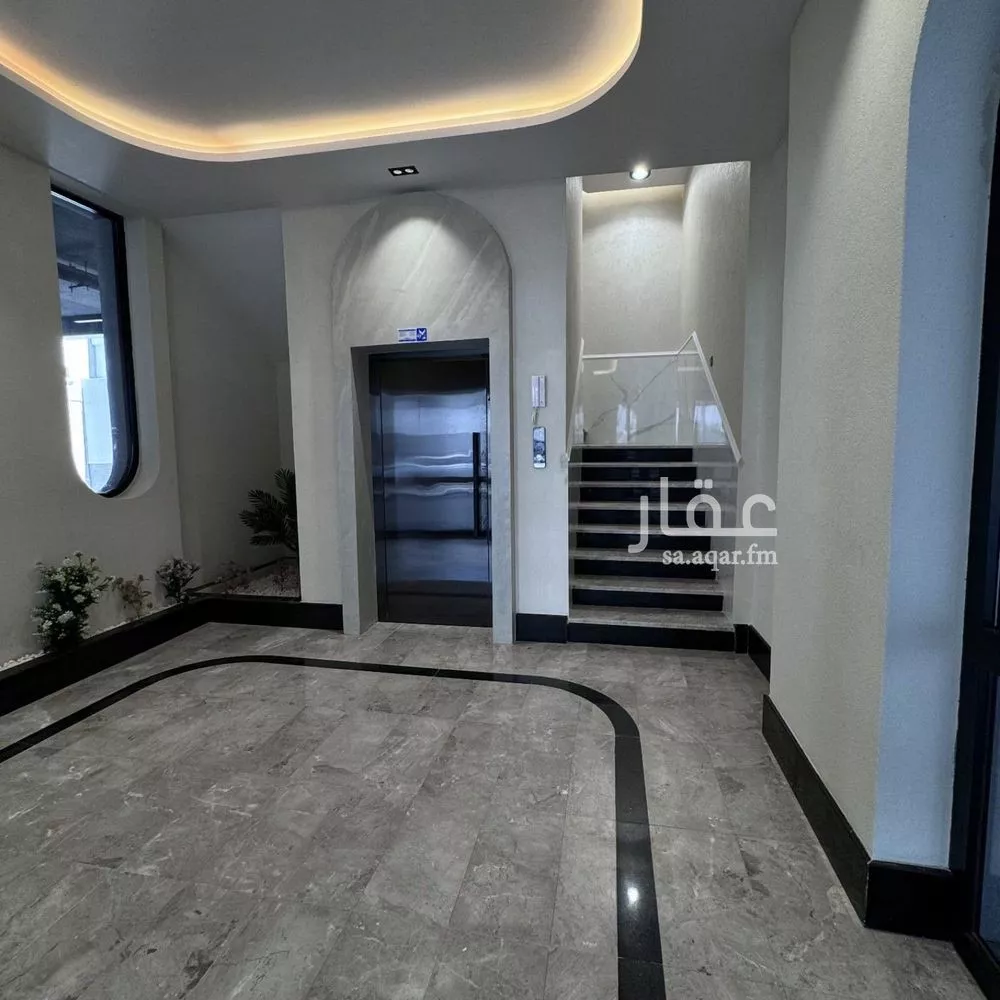 شقة 5 غرف في الصفا 14