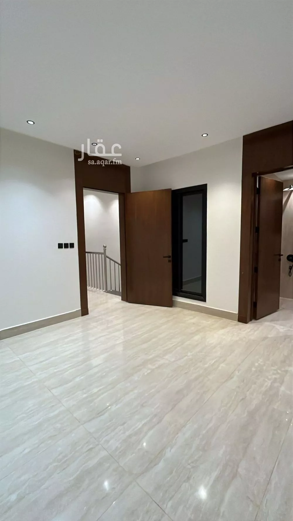 فيلا 5 غرف في الرمال 22