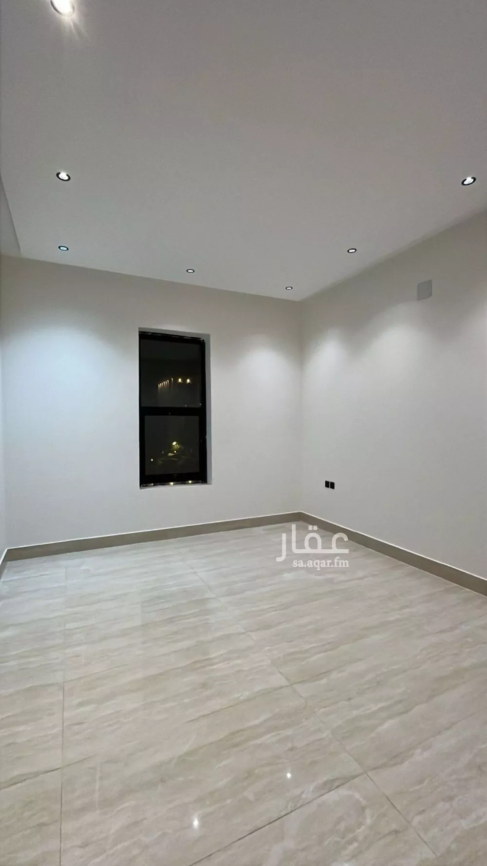 فيلا 5 غرف في الرمال 24