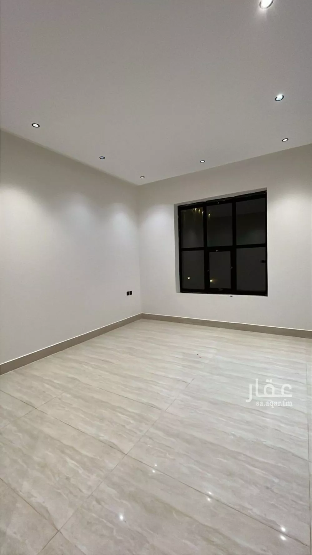 فيلا 5 غرف في الرمال 9