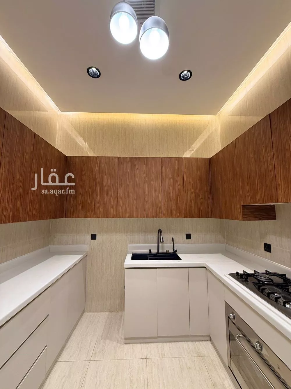 4 bedroom apartment in Dhahrat Laban 8