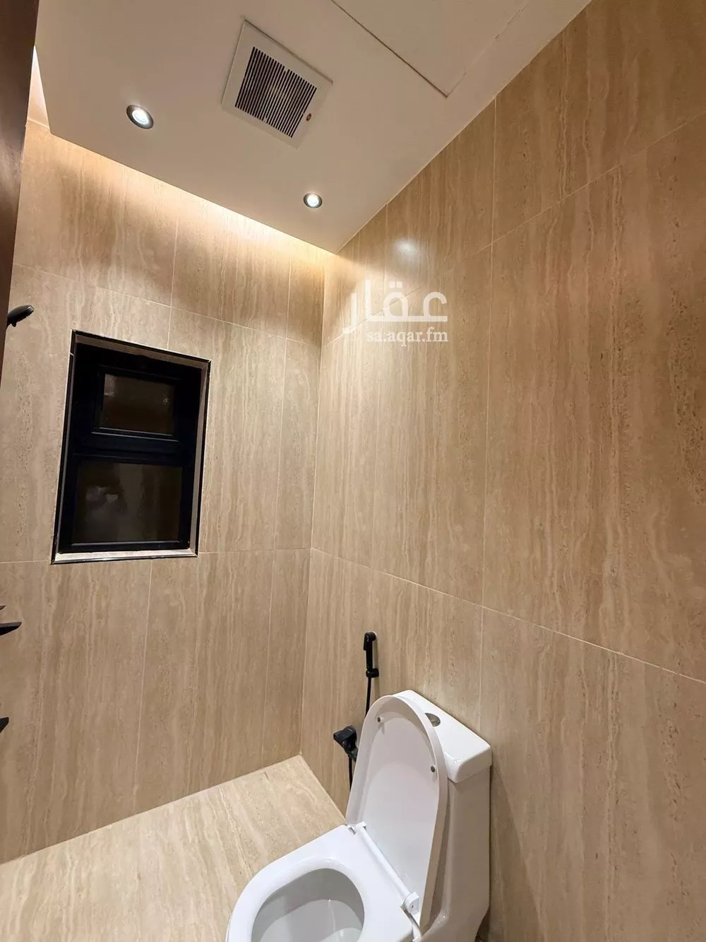 4 bedroom apartment in Dhahrat Laban 9