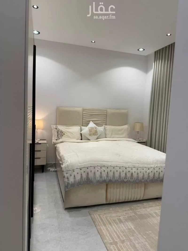 دور 4 غرف في السعادة 8