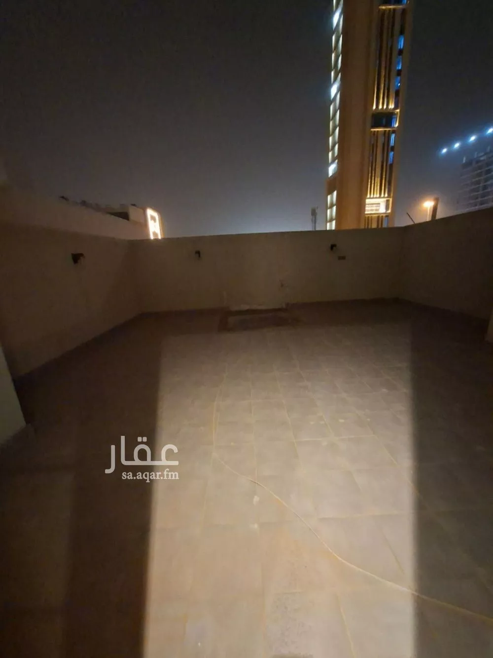 شقة 4 غرف في الملقا 13