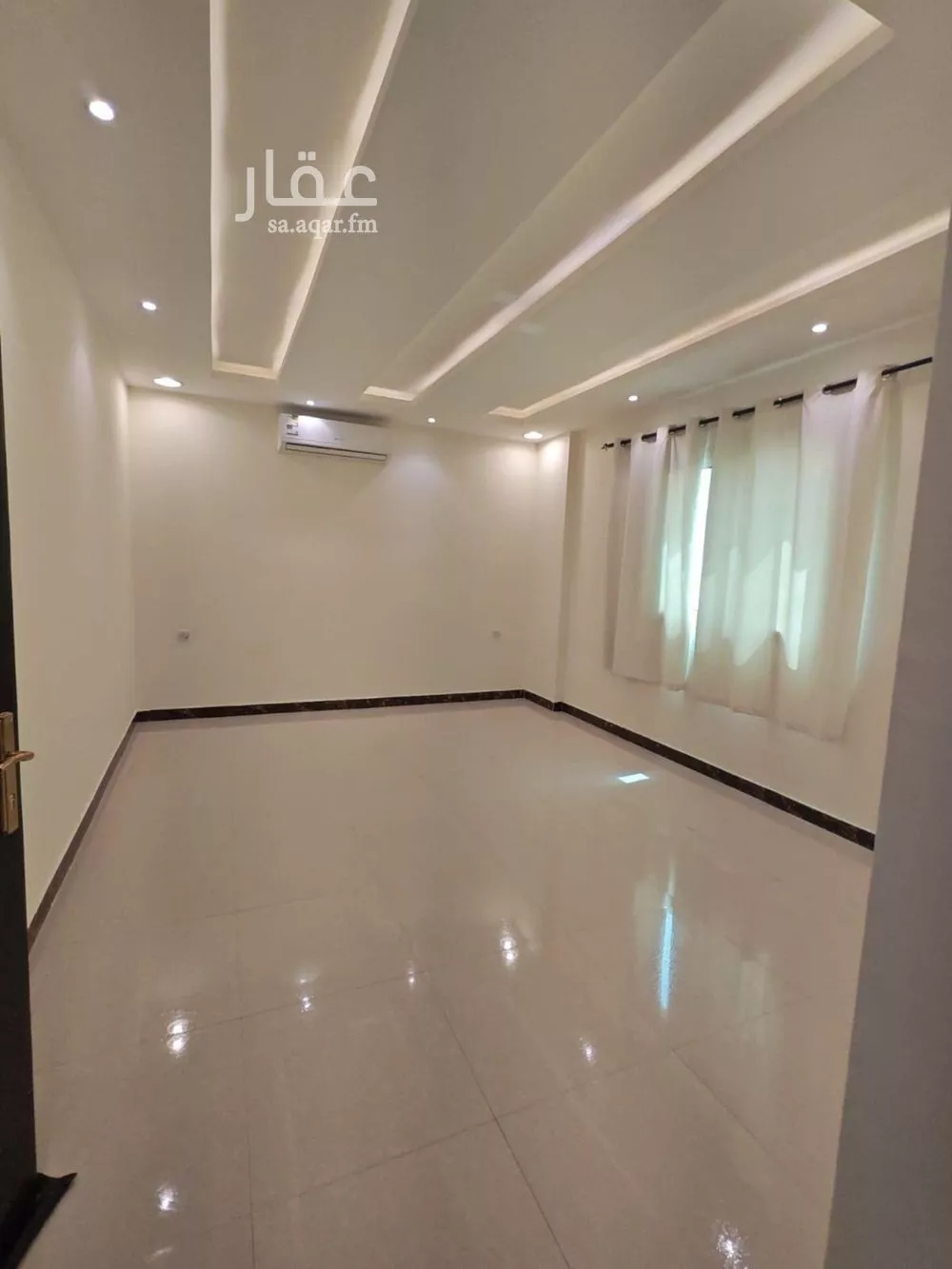 شقة 1 غرف في الخليج 12