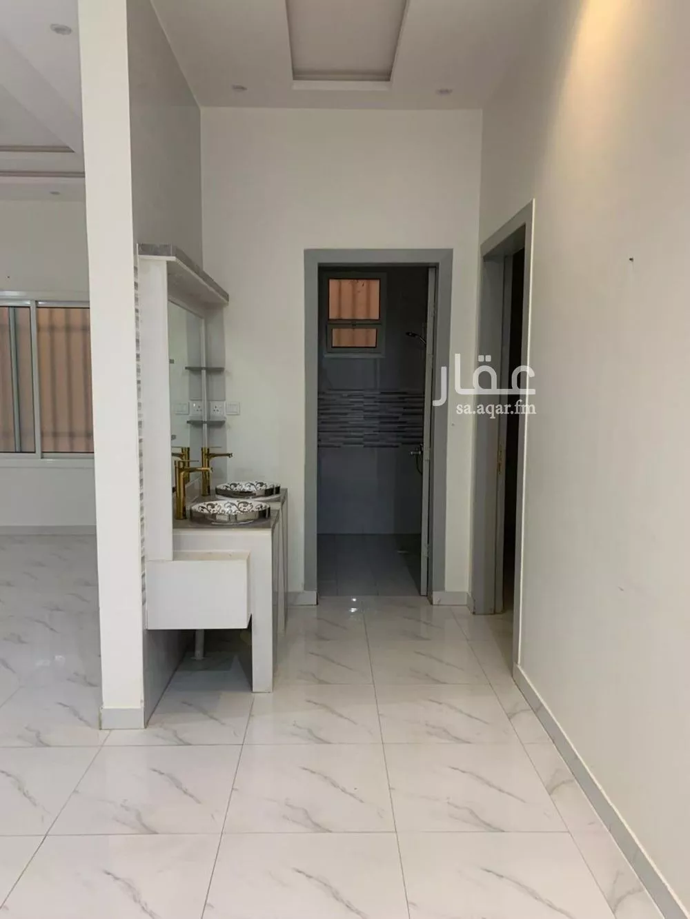 فيلا 8 غرف في القادسية 14