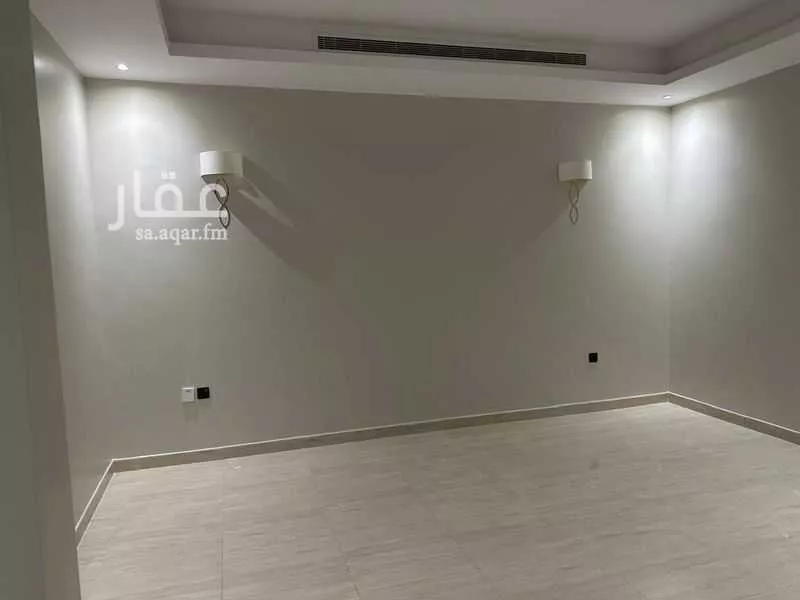 شقة 4 غرف في الملقا 7