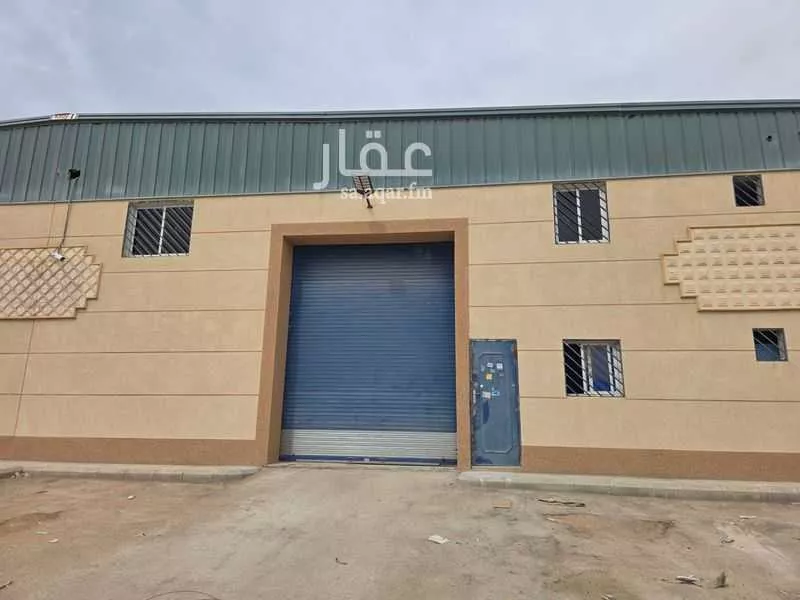 مستودع 675 م² في المناخ 6