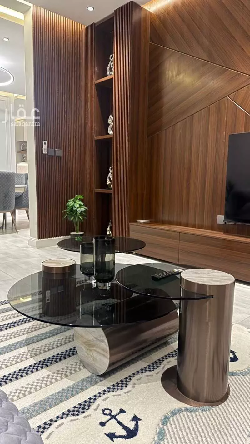 شقة 6 غرف في النرجس 5