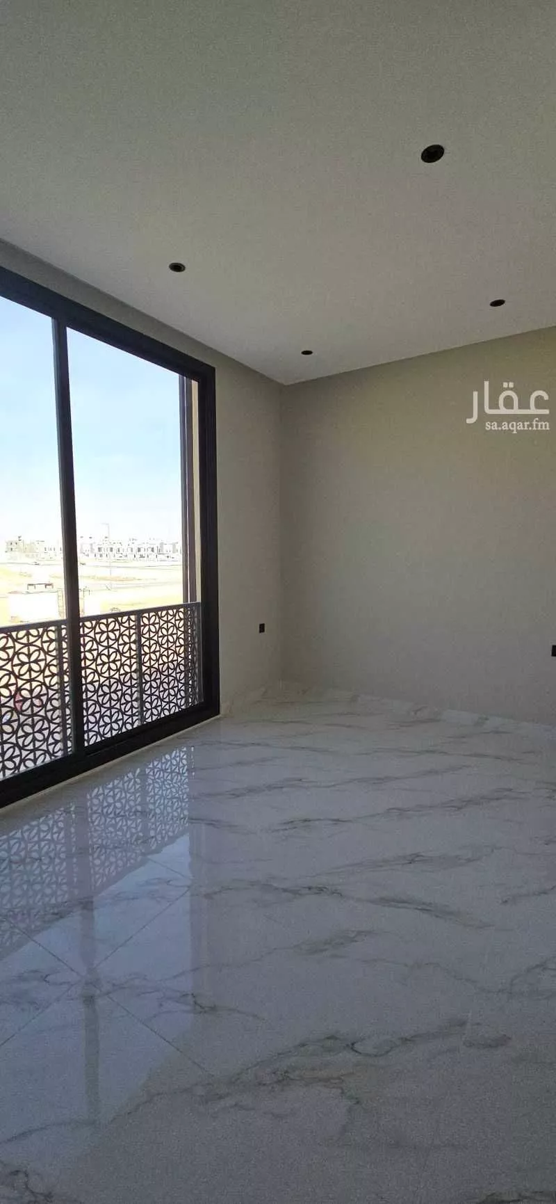 شقة 4 غرف في الشرق 2