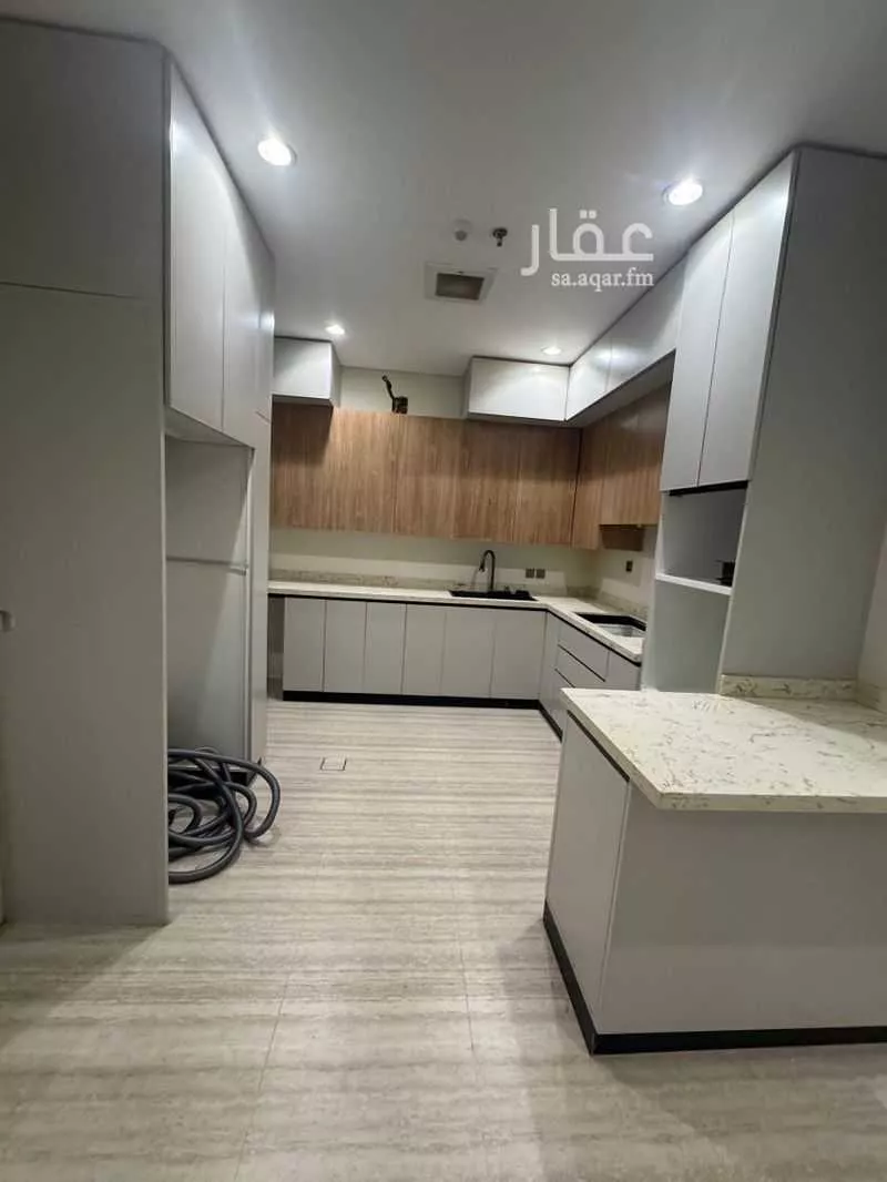 شقة 3 غرف في النرجس 7