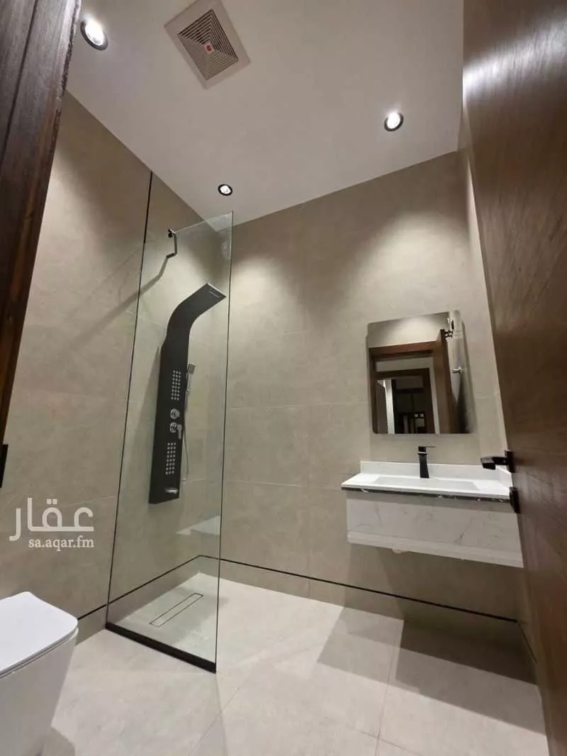 شقة 5 غرف في الزهراء 20