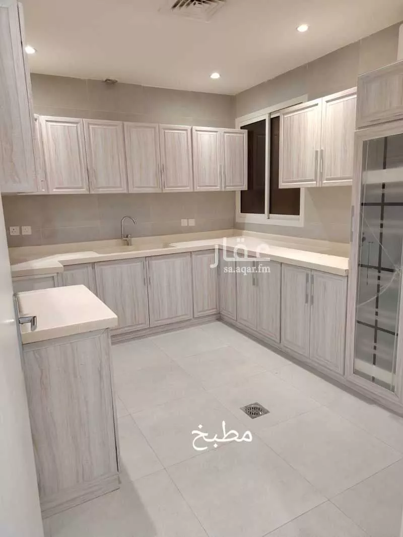 شقة 4 غرف في الياسمين 4