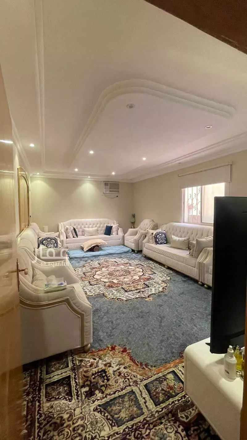 فيلا 10 غرف في العريجاء الوسطى 2