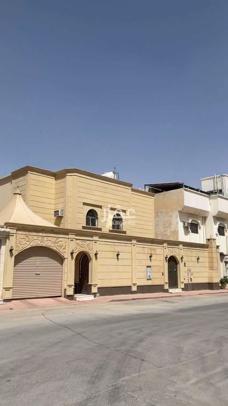 فيلا 10 غرف في العريجاء الوسطى 8