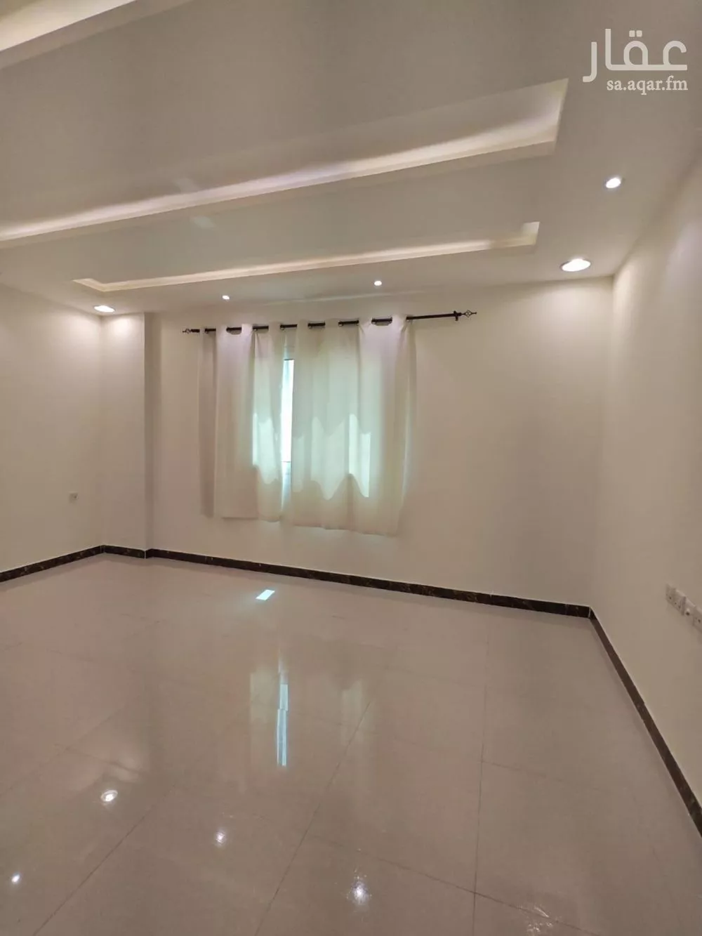 شقة 1 غرف في الخليج 6