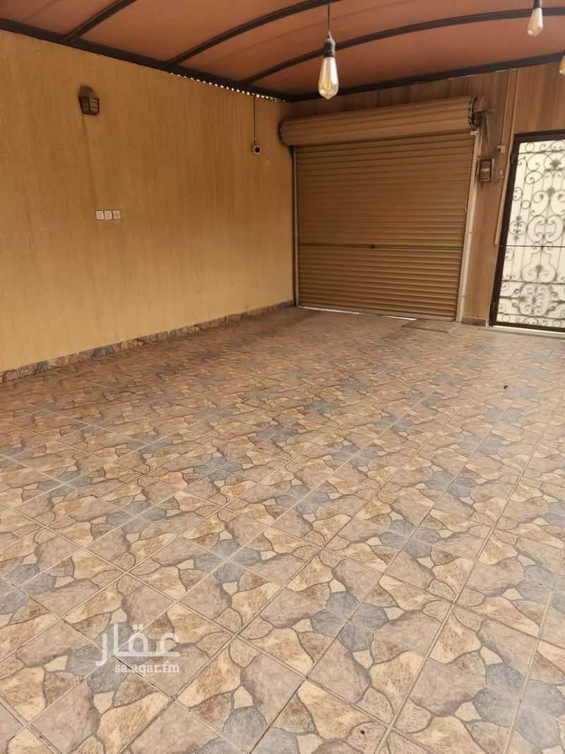 فيلا 5 غرف في الازدهار 2