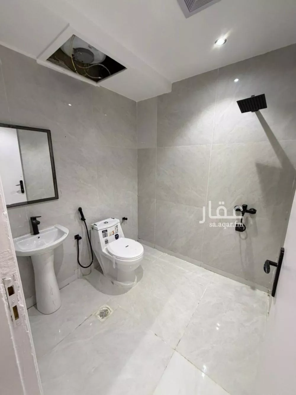 1 bedroom apartment in Al Maseef 8