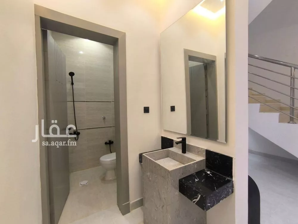 دور 6 غرف في طيبة 9