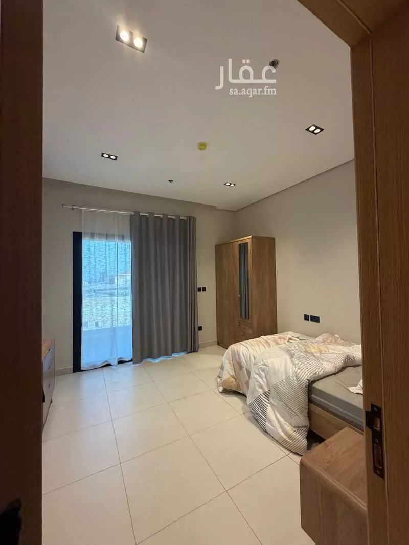 شقة 3 غرف في الحمرا 4