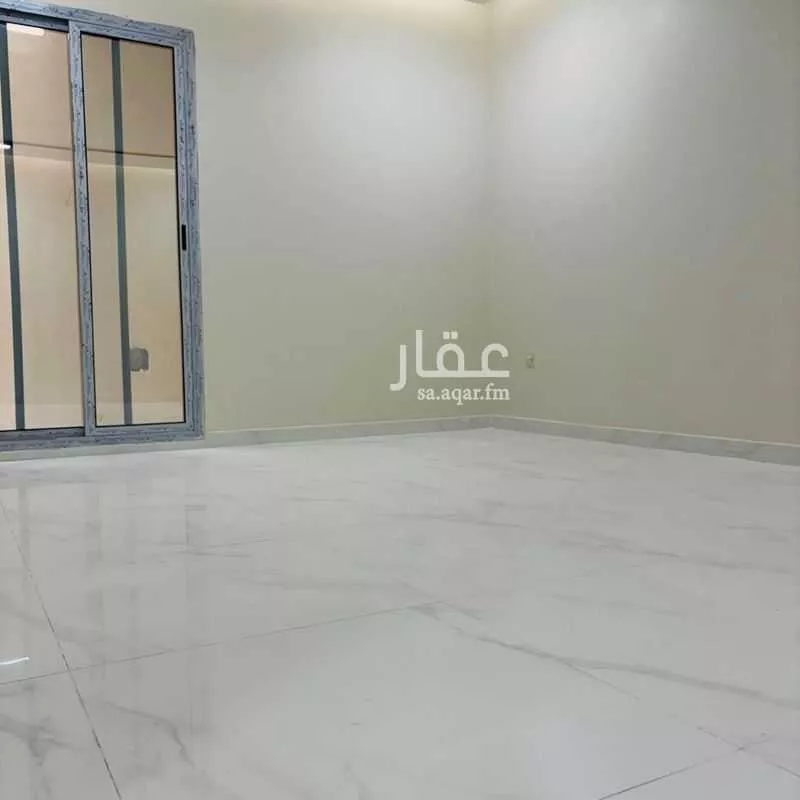 4 bedroom apartment in At Tahliyah, Eastern Province 6