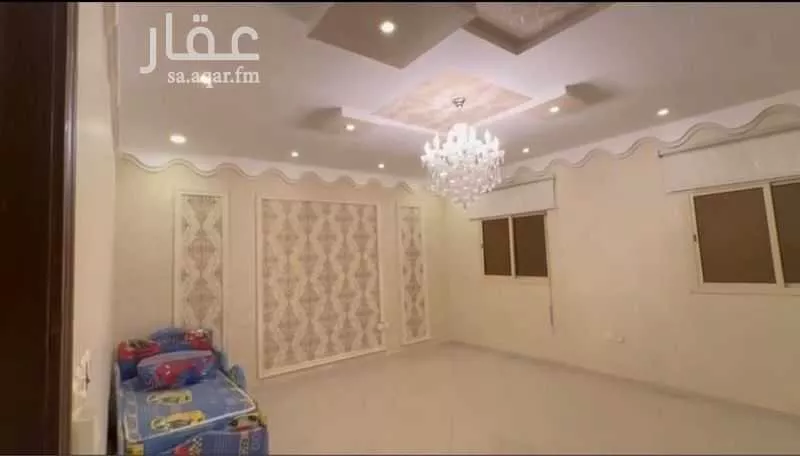 شقة 6 غرف في الواحة 6